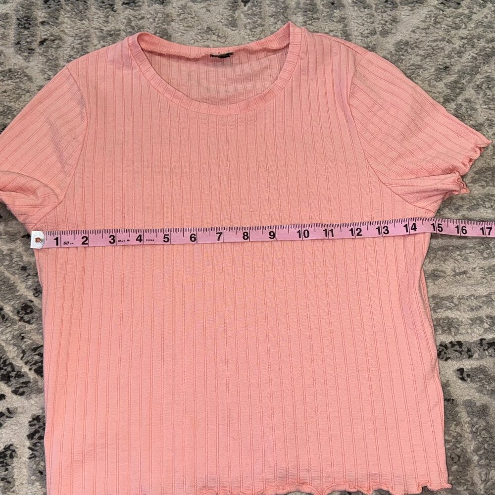 Pastel Pink Ribbed Crop Top Lettuce Leaf Size Medium - Picture 5 of 8